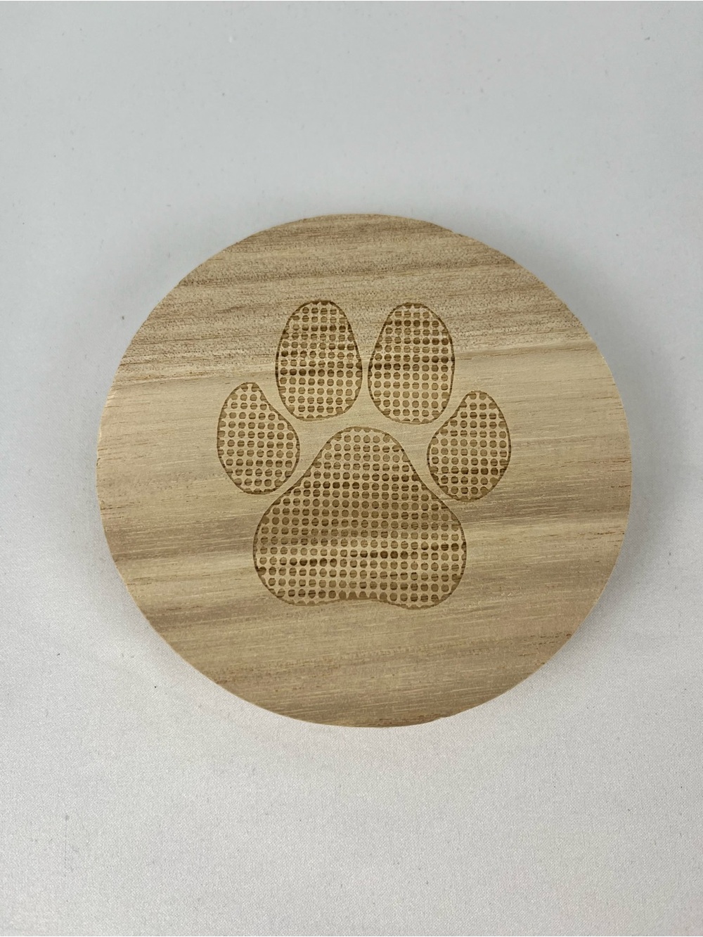 Sand + Fog Sand + Paws 2 Wick 12oz Candle Replacement Wood Toned Lid Paw Print